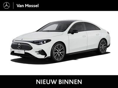 Wit Nieuw 2025 Mercedes CLA 250+ AMG line Sedan | € 58.979 (Eerlijke prijs)