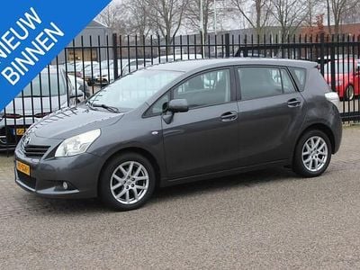 Grijs Occasion 2011 Toyota Verso Business Edition MPV | € 5.750 (Goede deal)