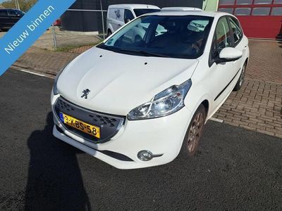 tweedehands Peugeot 208 1.4 e-HDi Active Voll Leer Automaat Nap