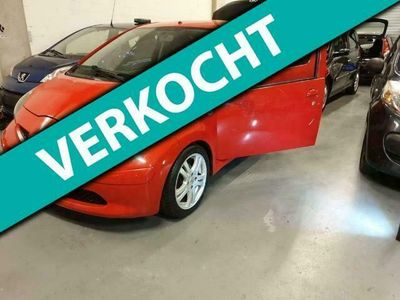 Rood Occasion 2006 Toyota Aygo Sport Hatchback | € 2.999 (Eerlijke prijs)