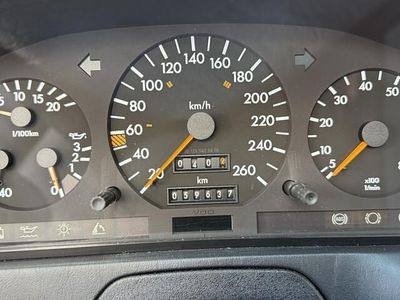 Rood Gebruikt 1991 Mercedes SL300 Cabriolet | € 38.500