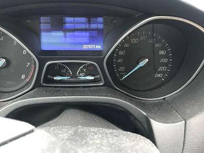 Blauw Occasion 2014 Ford Focus Titanium Stationwagen | € 3.750 (Eerlijke prijs)