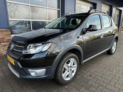 Occasion Dacia Sandero Lauréate 90 PK (66 kW) 2014 Zwart Hatchback