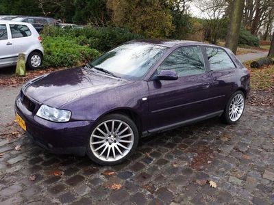 tweedehands Audi A3 1.6 Ambition airco apk 12-7-2024 lm velgen div. extra's