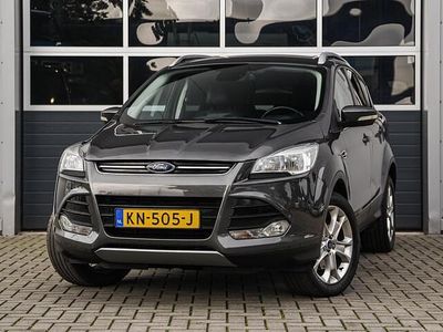 Grijs Gebruikt 2016 Ford Kuga Titanium SUV | € 8.950 (Eerlijke prijs)