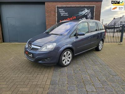 tweedehands Opel Zafira 1.8 Cosmo