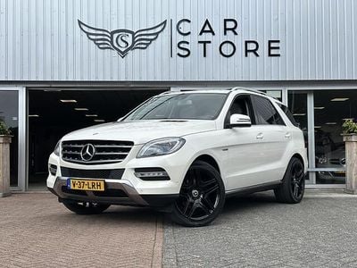 Wit Gebruikt 2012 Mercedes ML350 SUV | € 24.950 (Iets duurder)