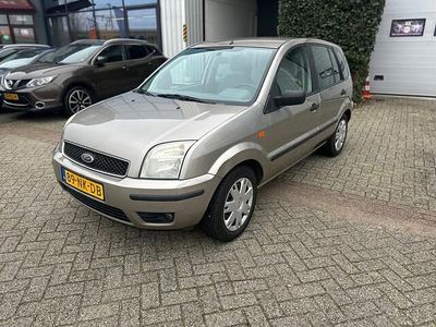 Occasion Ford Fusion 80 PK (58 kW) 2003 Grijs MPV