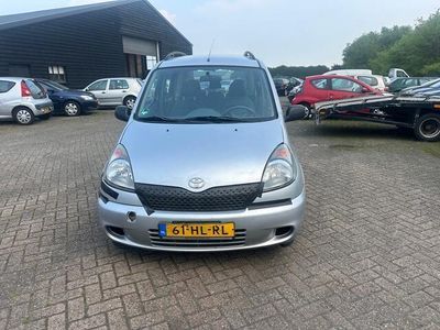 Toyota Yaris Verso