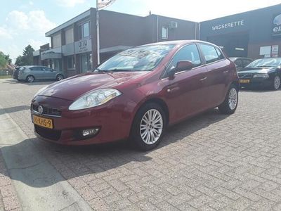 tweedehands Fiat Bravo 1.6 M-JET CORPORATE (VERSN.BAK DEFECT)