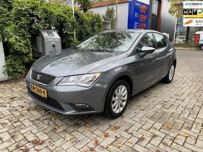 tweedehands Seat Leon ST prachtige auto met maar 158000 dkm 1.6 TDI Refe