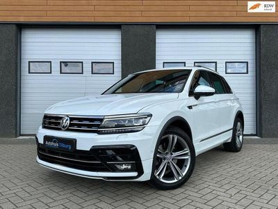 Wit, metallic lak Gebruikt 2017 VW Tiguan R-line SUV | € 29.790 (Duur)