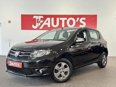 Zwart Occasion 2016 Dacia Sandero Anniversary Hatchback | € 6.950 (Eerlijke prijs)