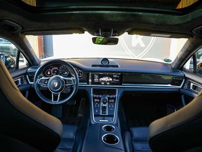 Grijs Occasion 2018 Porsche Panamera Sport Turismo Stationwagen | € 59.900