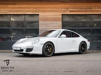 Porsche 911 Carrera 4S