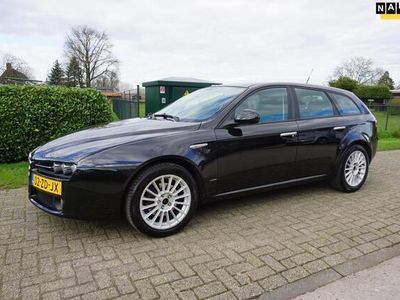 Alfa Romeo 159