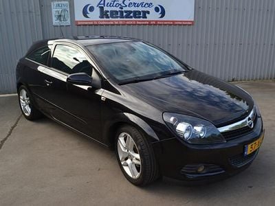 Opel Astra GTC