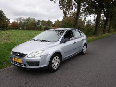 tweedehands Ford Focus 1.4-16V Ambiente Inruil Mogelijk !