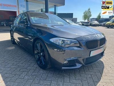 Grijs, metallic lak Gebruikt 2013 BMW 535 M Sport Sedan | € 18.940 (Iets duurder)
