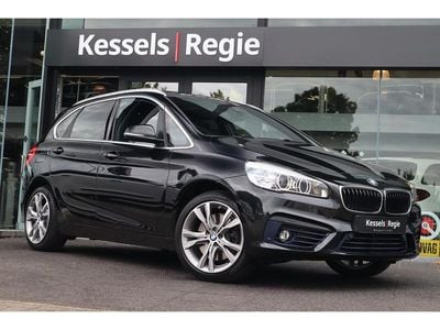 Zwart Gebruikt 2016 BMW 225 Active Tourer Executive MPV | € 17.950 (Iets duurder)
