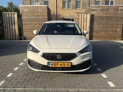 Occasion Seat Leon 110 PK (80 kW) 2021 Wit Hatchback