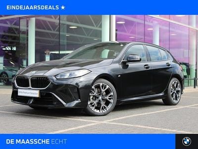 Zwart Gebruikt 2024 BMW 120 Comfort Edition Hatchback | € 35.950 (Eerlijke prijs)