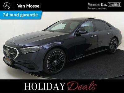 Blauw Gebruikt 2025 Mercedes E300 AMG line Sedan | € 82.945