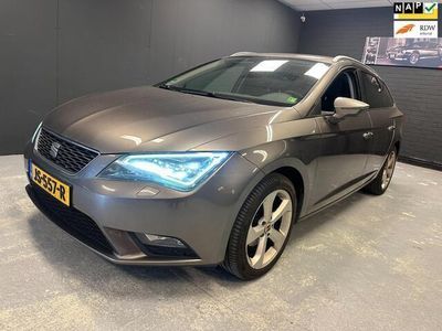 Grijs Occasion 2014 Seat Leon ST Business Stationwagen | € 5.999 (Eerlijke prijs)
