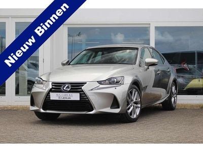 Lexus IS300h