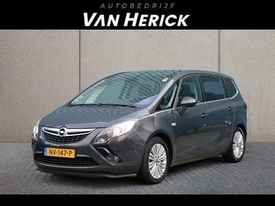Grijs (metallic) Gebruikt 2016 Opel Zafira Tourer Innovation MPV | € 13.945 (Eerlijke prijs)