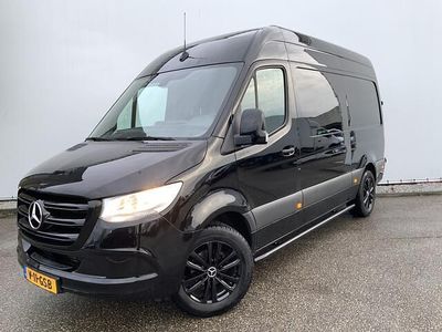 Zwart Occasion 2022 Mercedes Sprinter Van | € 31.950 (Iets duurder)