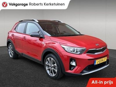 Rood (metallic) Occasion 2020 Kia Stonic SUV | € 17.990 (Eerlijke prijs)