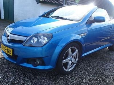 Occasion Opel Tigra Cosmo 90 PK (66 kW) 2005 Blauw (metallic) Cabriolet