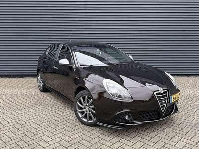 Occasion Alfa Romeo Giulietta Distinctive 170 PK (125 kW) 2012 Zwart Hatchback
