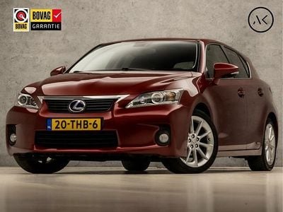 Lexus CT200h