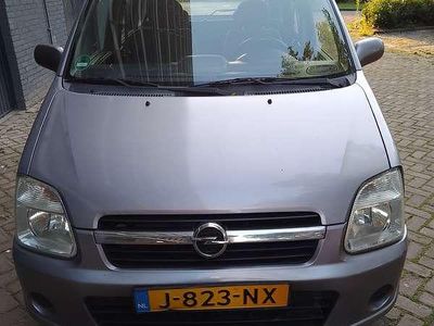 Gebruikt 2004 Opel Agila Essentia Hatchback | € 1.250 (Eerlijke prijs)