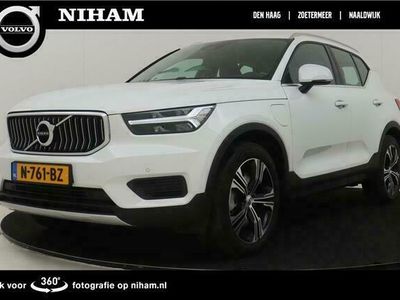 tweedehands Volvo XC40 T4 Recharge Inscription Expression Climate, Park Assist, Driver Support Line & 19"