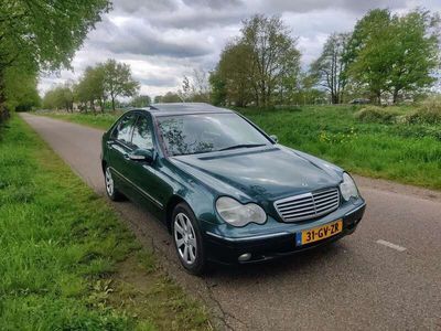 Mercedes C320