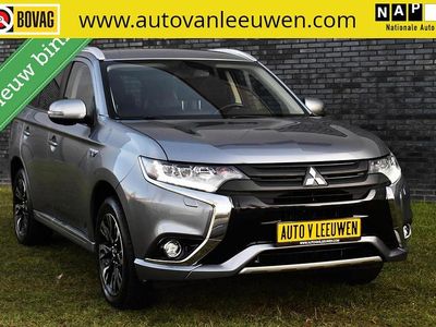 Grijs Occasion 2017 Mitsubishi Outlander P-HEV SUV | € 18.425 (Goede deal)
