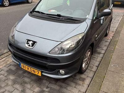 Peugeot 1007