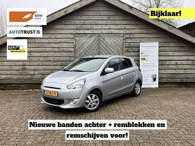 Occasion Mitsubishi Space Star Intense 80 PK (58 kW) 2014 Grijs Hatchback