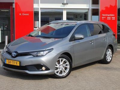 tweedehands Toyota Auris 1.8 Hybrid Dynamic Go | Navi | Keyless Start & Entry