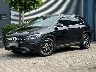 Zwart Occasion 2021 Mercedes GLA250 AMG line SUV | € 34.750 (Eerlijke prijs)