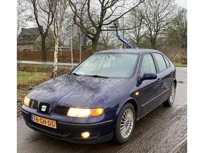 Occasion Seat Leon Sport 179 PK (131 kW) 2001 Blauw (metallic) Hatchback