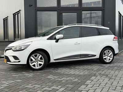 Wit Gebruikt 2018 Renault Clio GrandTour Zen Stationwagen | € 5.950 (Goede deal)