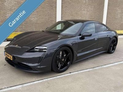 Porsche Taycan 4S
