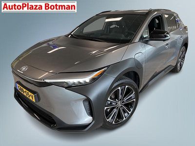 Grijs Occasion 2024 Toyota bZ4X Business Edition SUV | € 44.950 (Duur)