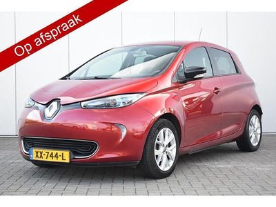 Occasion Renault Zoe LIMITED 80 kW (109 PK) 2019 Rood (metallic) Hatchback