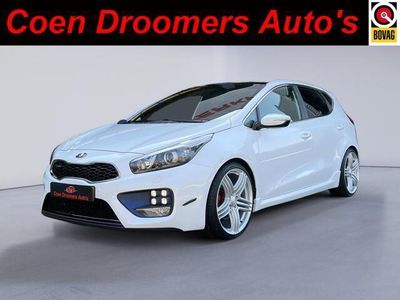 tweedehands Kia Ceed GT 1.6 T-GDi Bi-Xenon, Recaro interieur, Climate Control, USB/AUX, Panoramadak, 19"Lichtmetalen velgen, Navigatiesysteem, Elektrische ramen V+A, Half leder, Achteruitrijcamera (MET GARANTIE*)