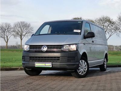 tweedehands VW Transporter 2.0 TDI l2h1 airco automaat!